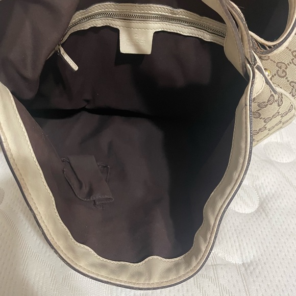Authentic Gucci Horsebit Hobo - Picture 4 of 12